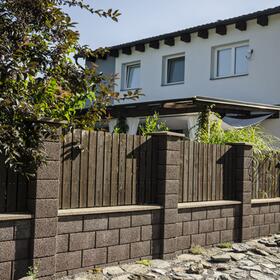 Betonová plotová tvárnice GARDELOT® sloupová 30x30